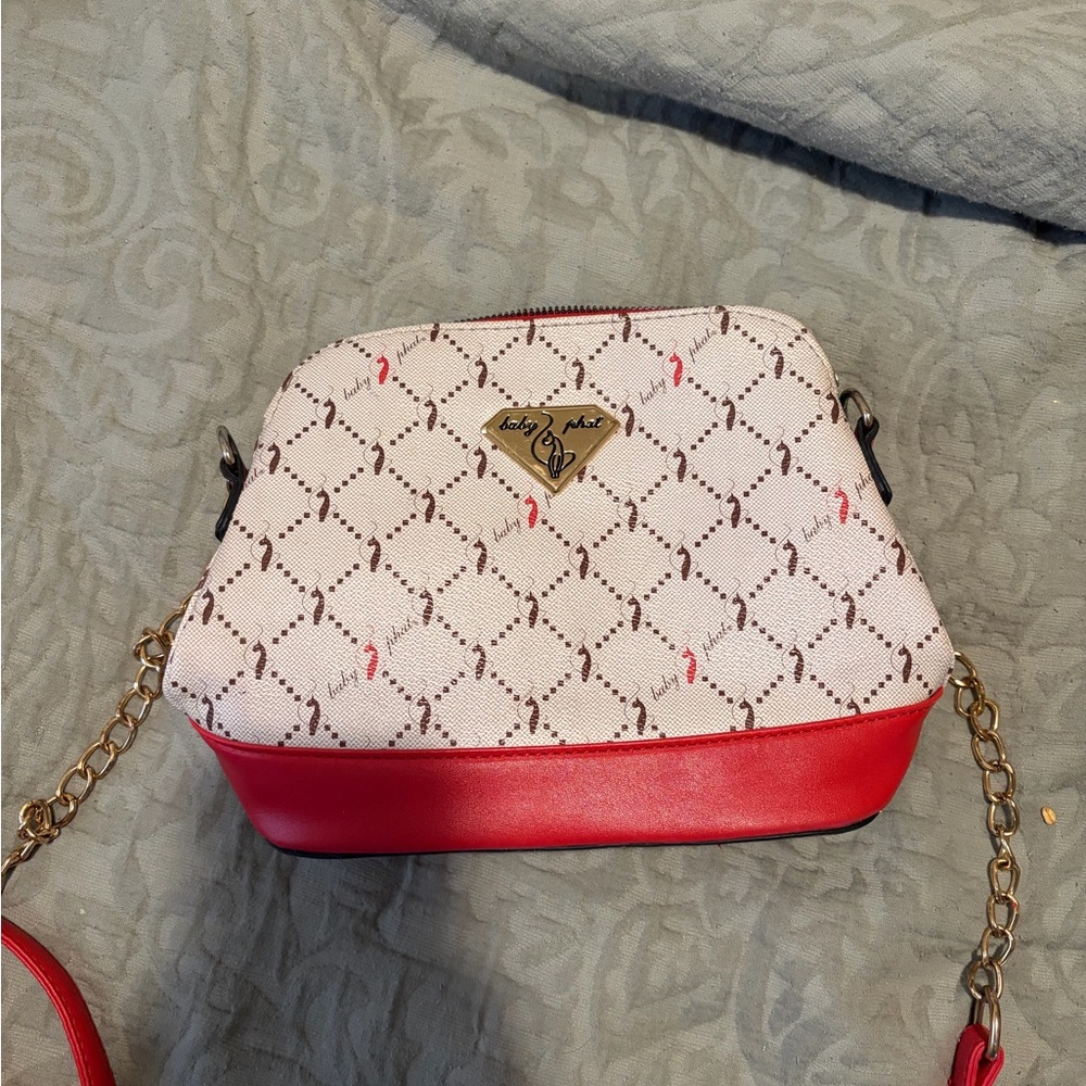 Baby Phat White and Red Crossbody Bag with Gold Chain - Picture 5 of 5